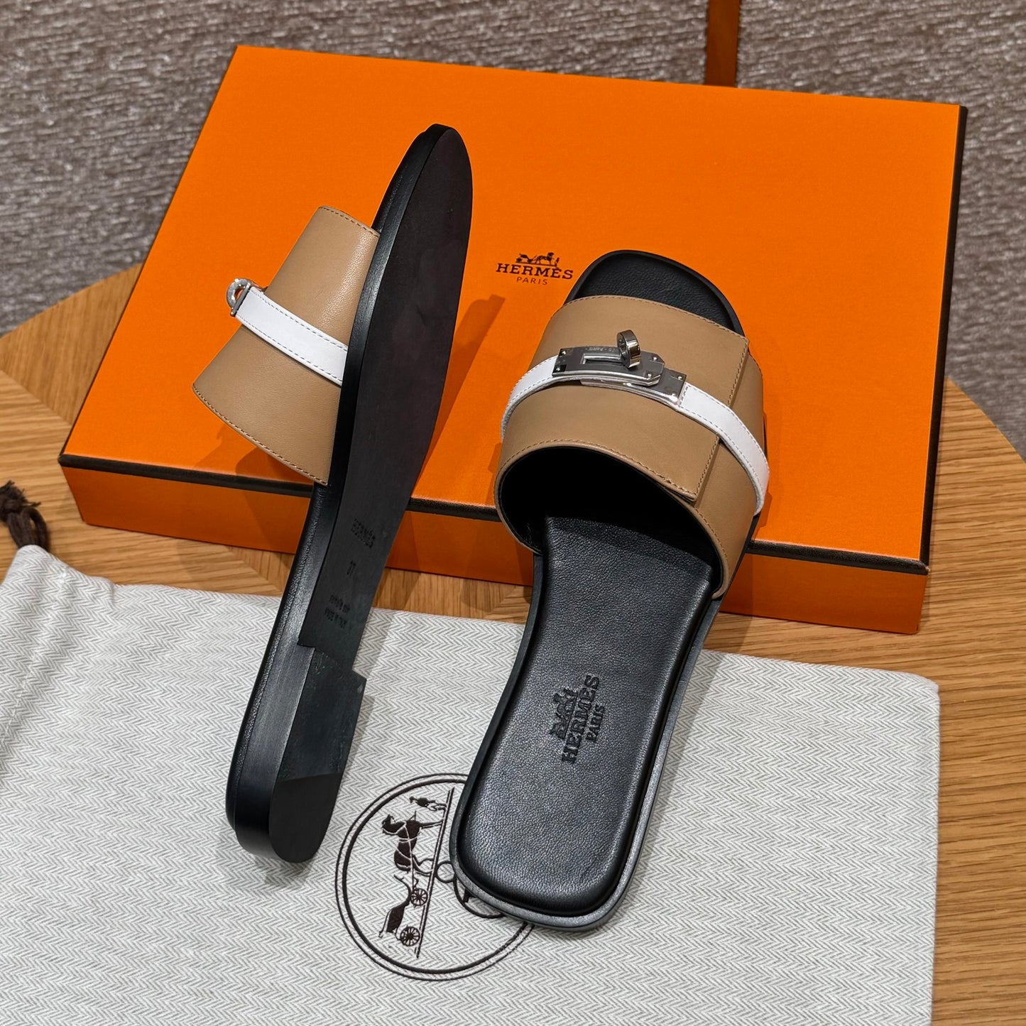 Hermes Sandals