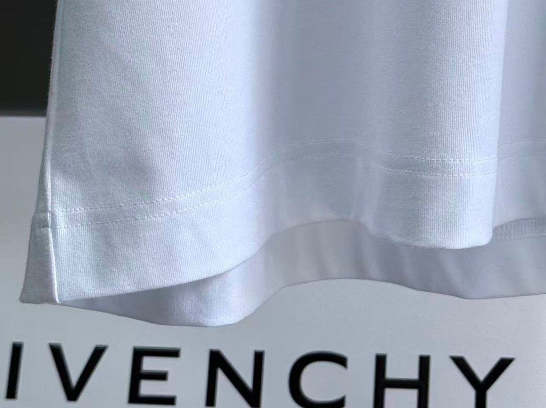 Givenchy T-Shirt