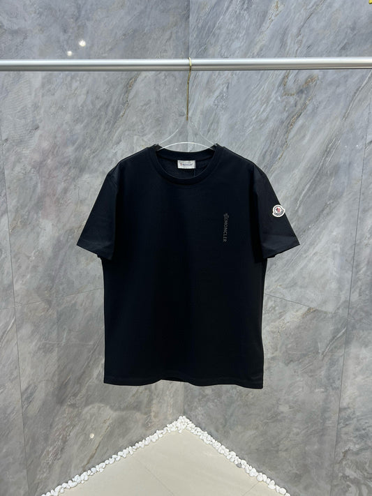 Moncler T-shirt