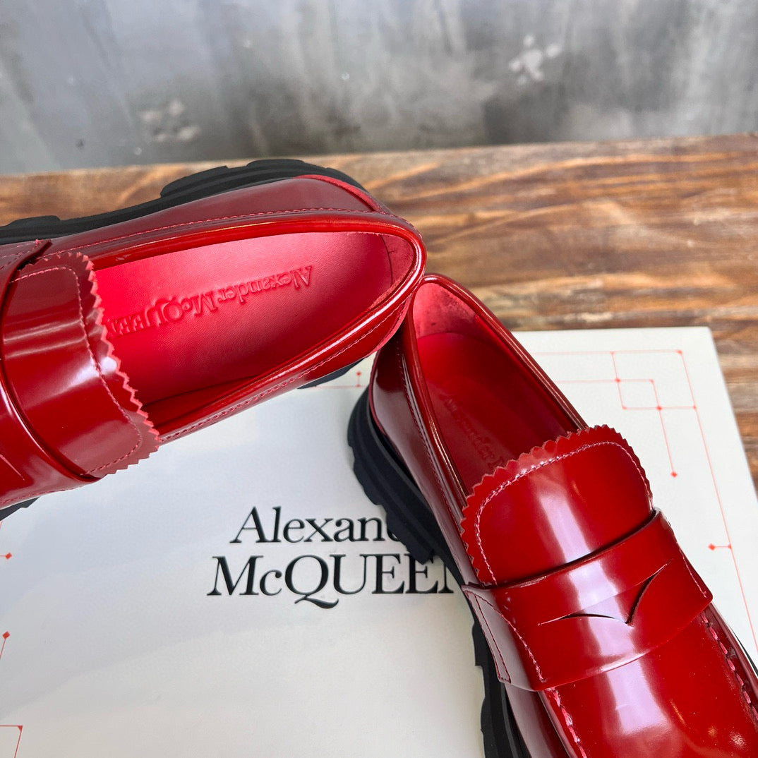 Alexander McQueen Loafer