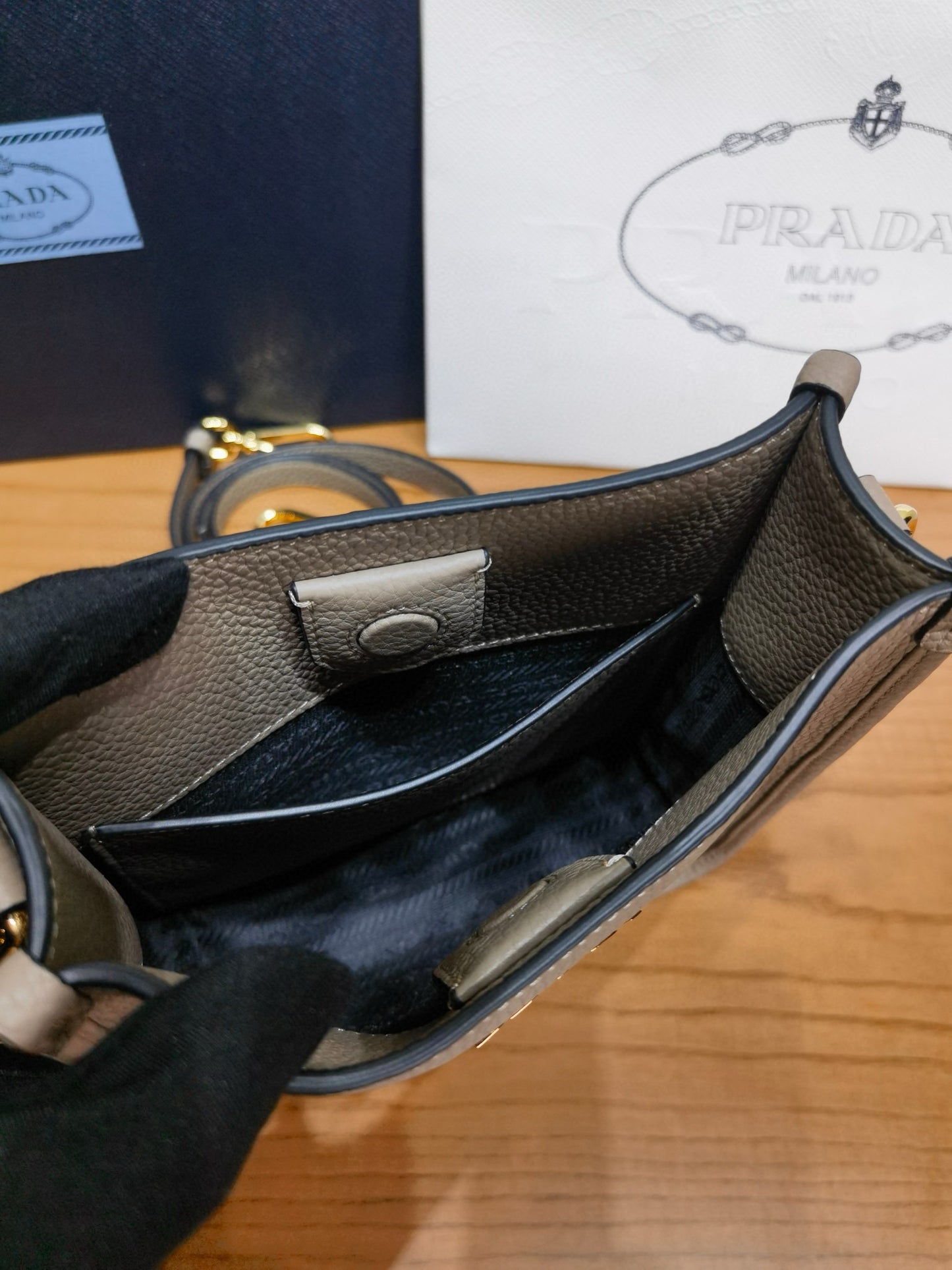 Prada Shoulder Bag 19x20x6cm