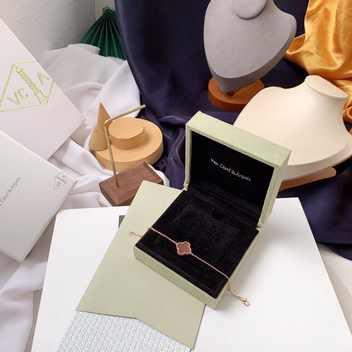 Van Cleef & Arpels Bracelet