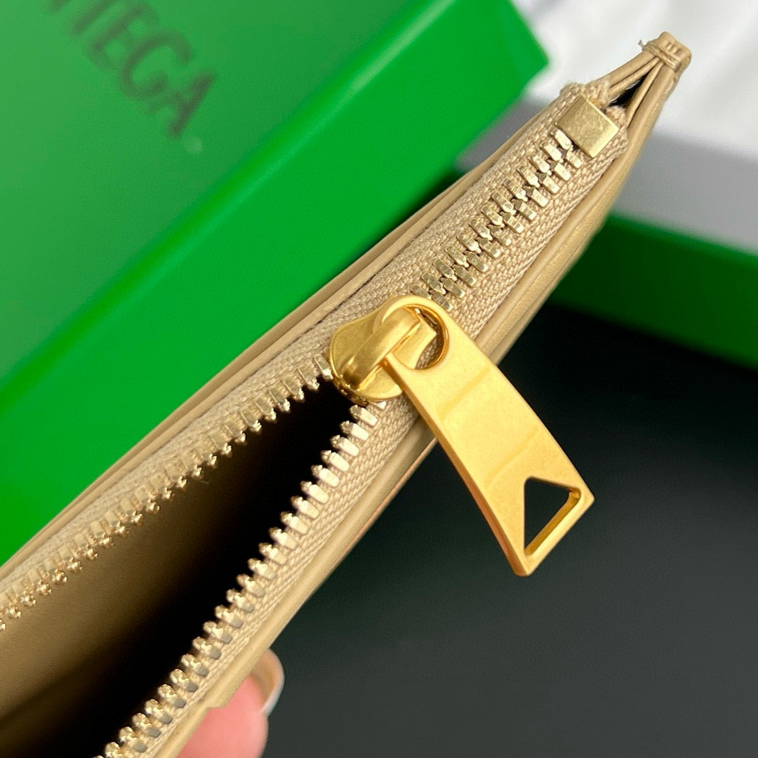 Bottega Veneta Card Holder
