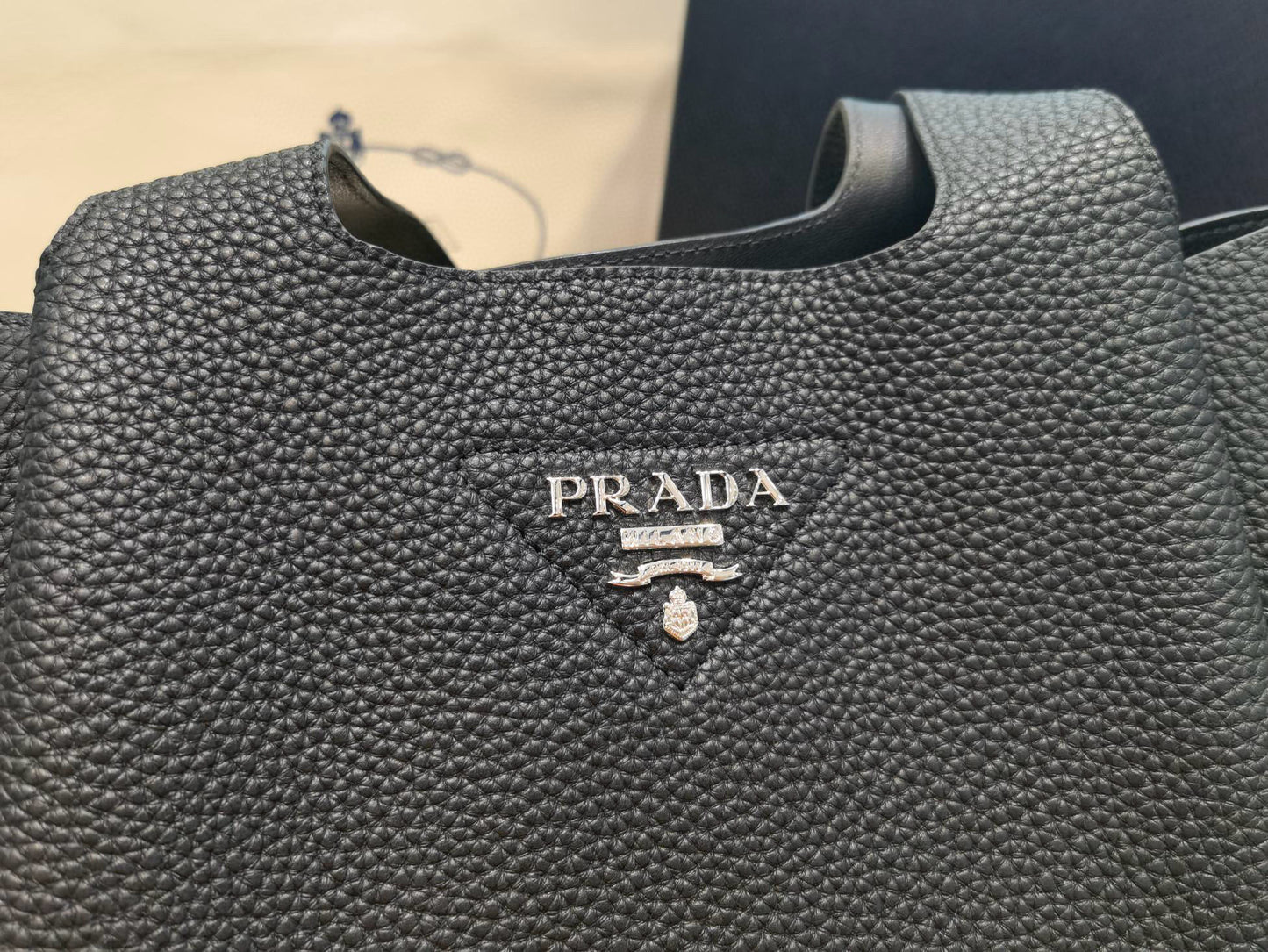 Prada Dynamique Tote Handbag