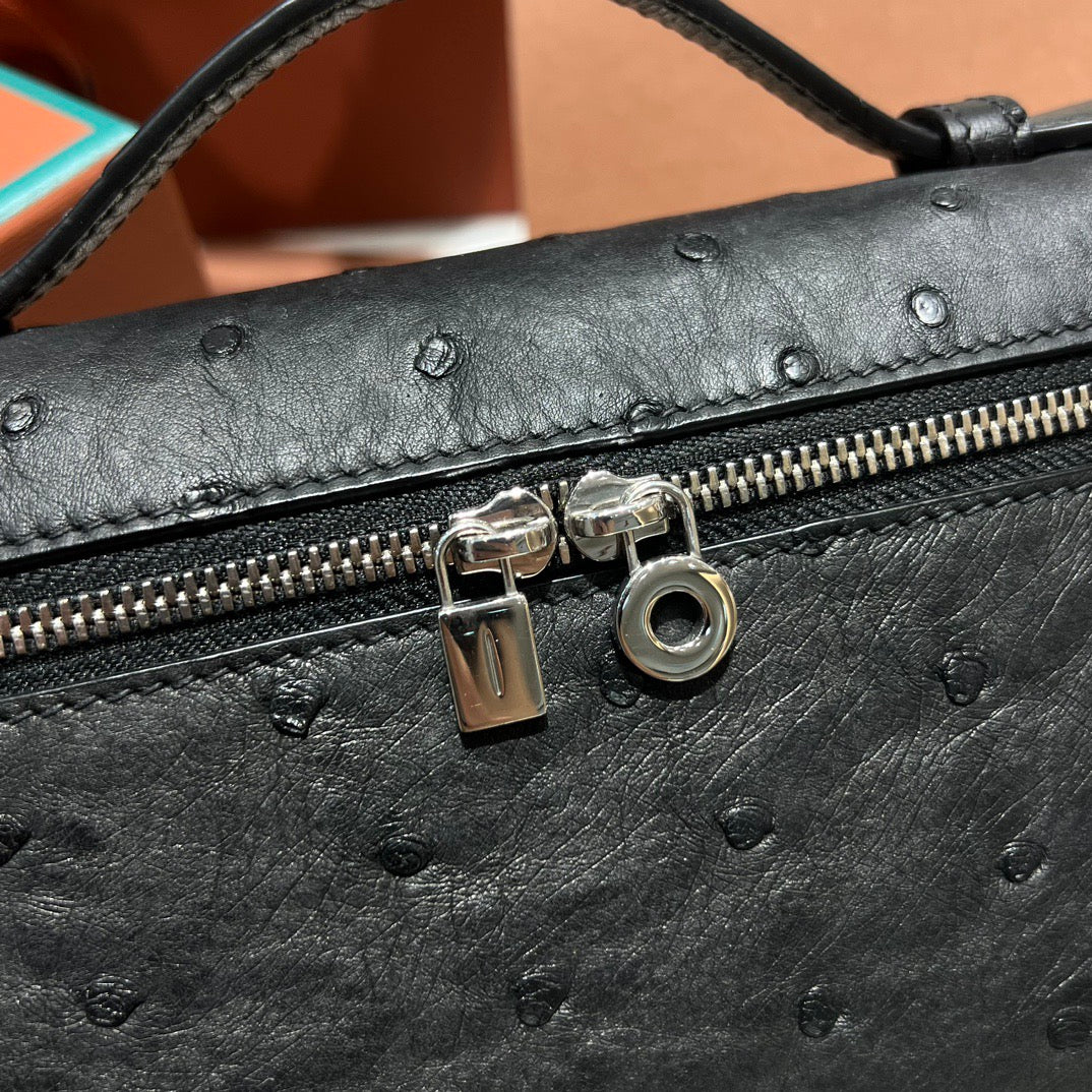 LP Extra Pocket L19 Ostrich Leather Bag