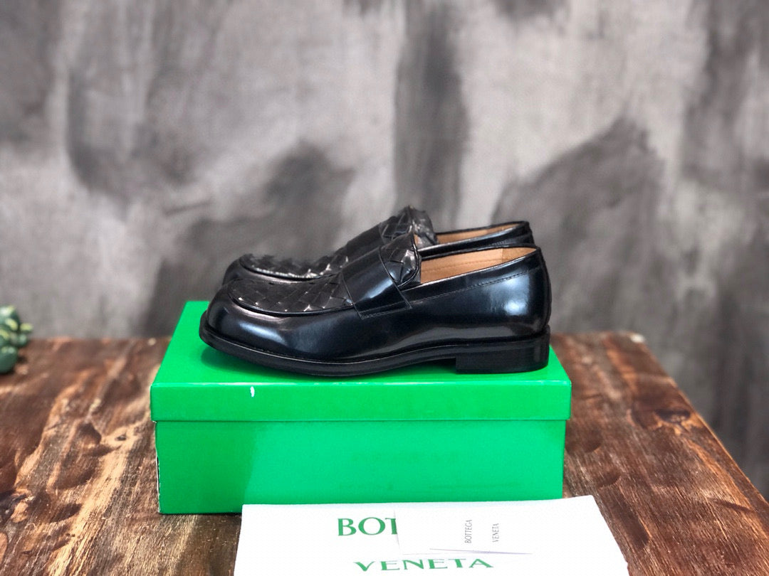 BV Loafer