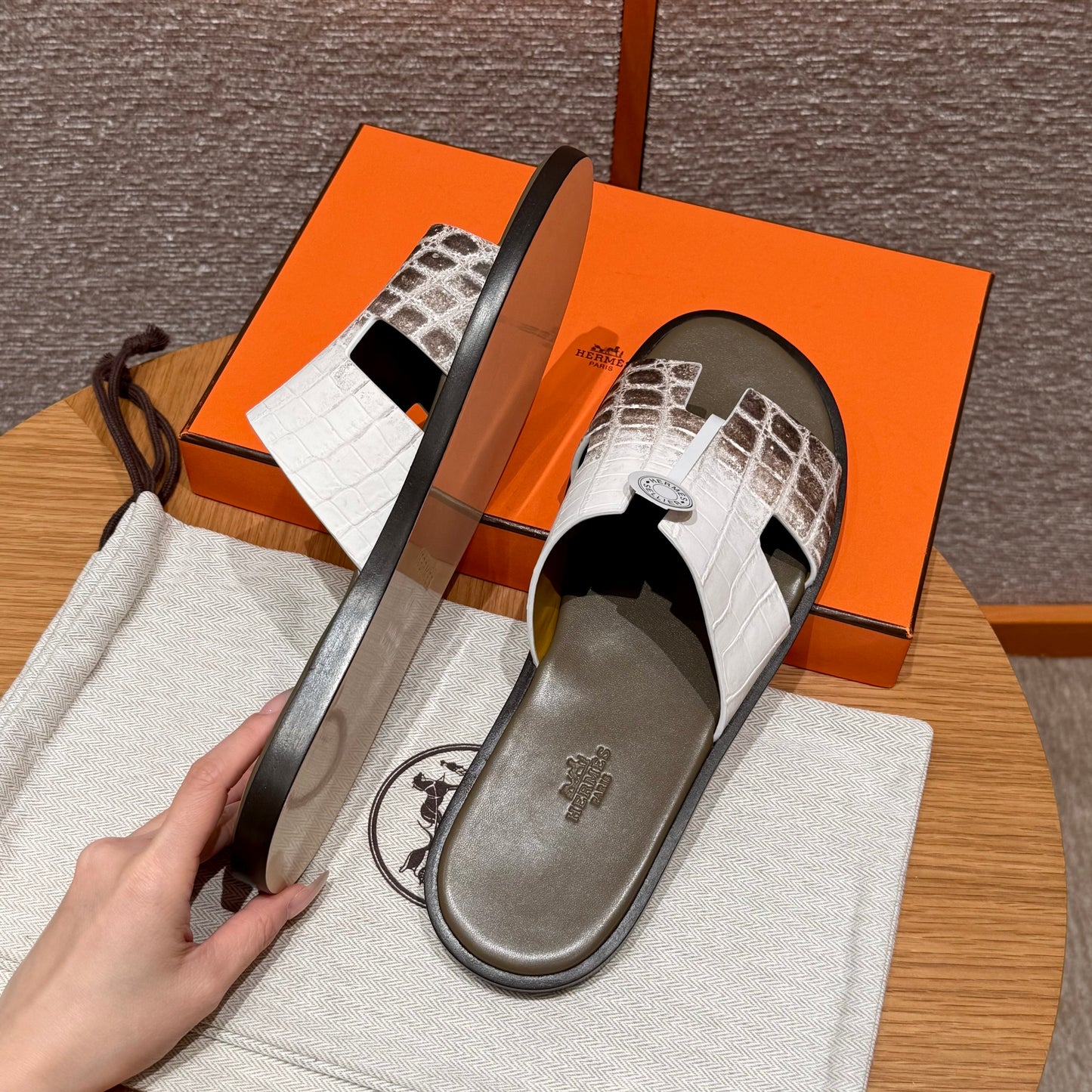 Hermes Slippers