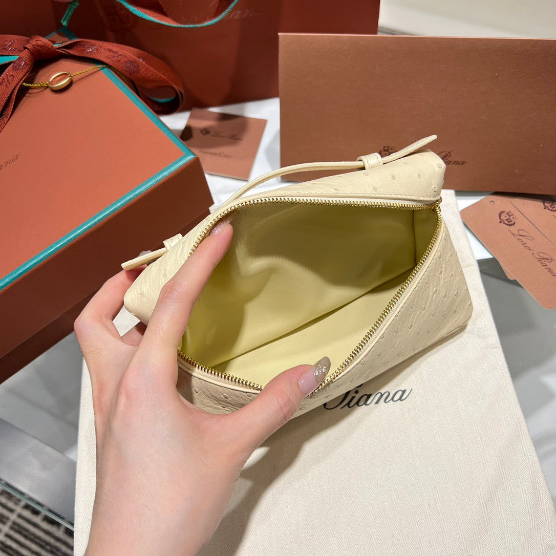 LP Extra Pocket L19 Ostrich Leather Bag