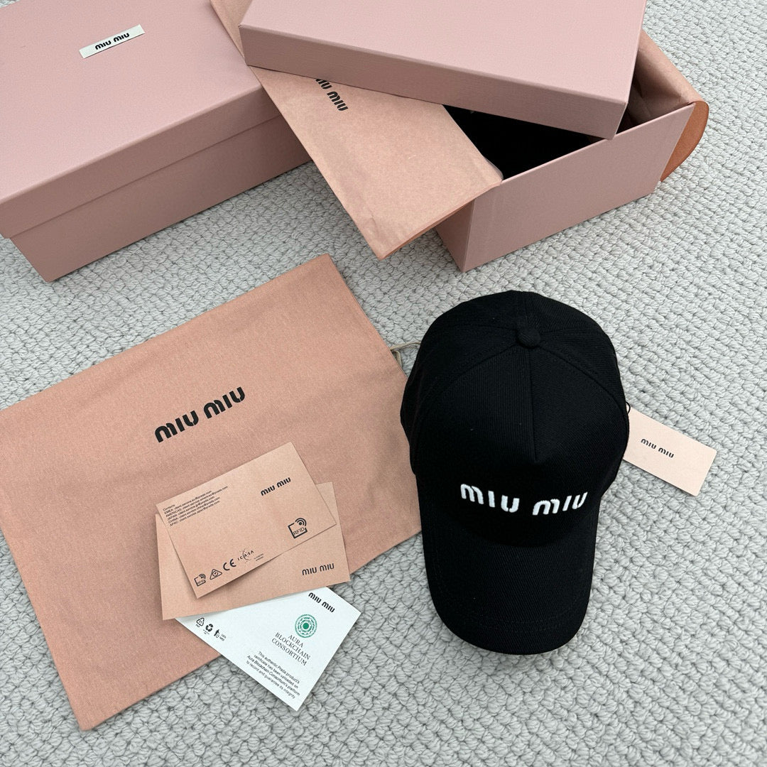 Miu Miu Cap