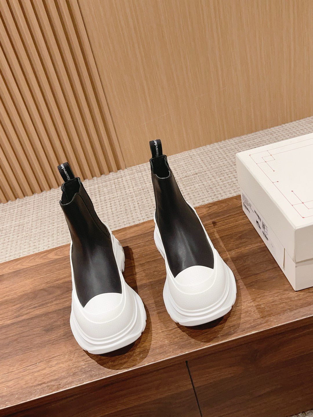 Alexander McQueen Sneakers