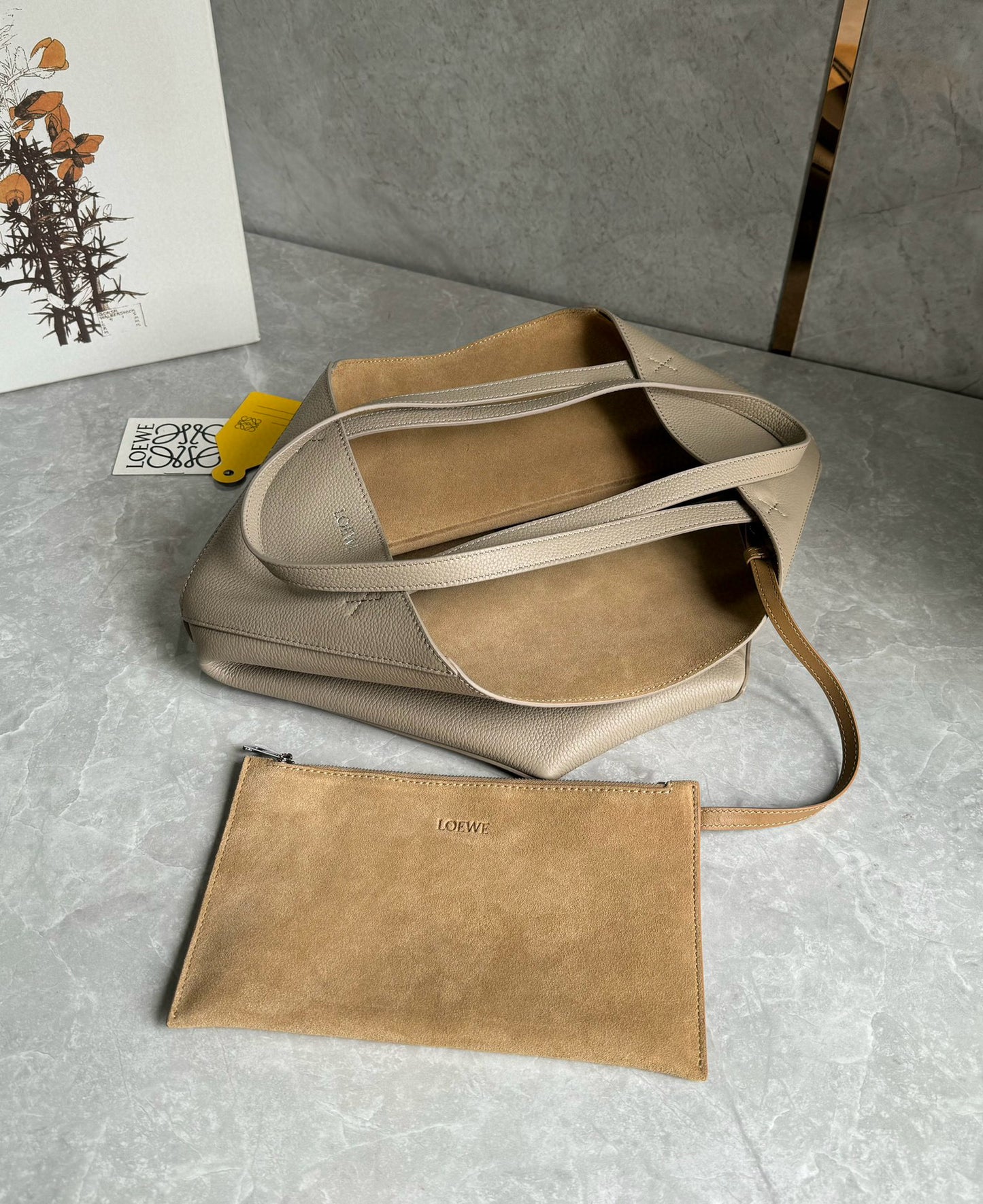 Loewe Puzzle Fold Tote Bag(31.5x12.5x29cm)