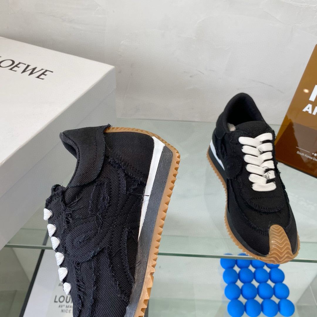 Loewe Sneakers