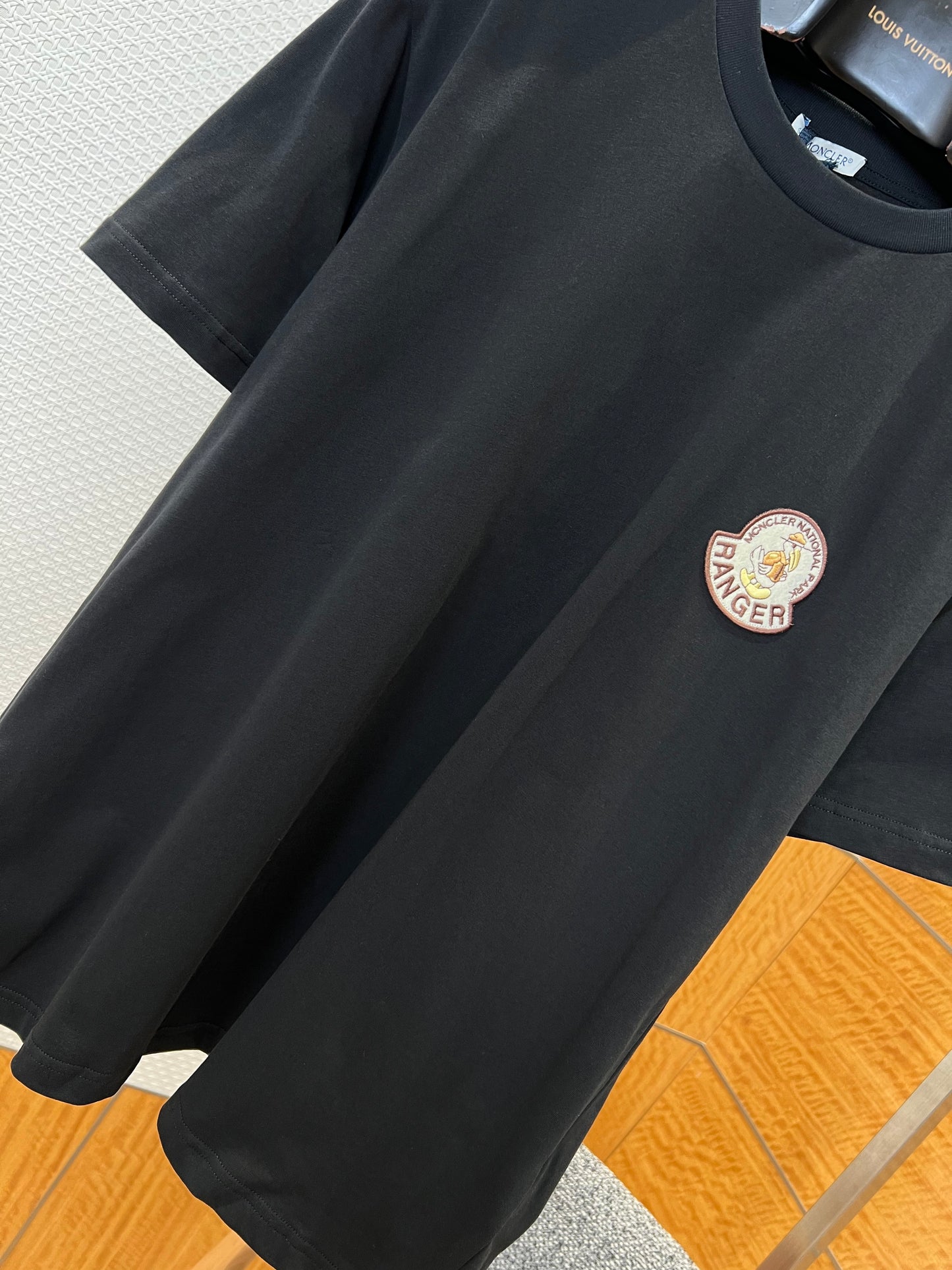 Moncler T-shirt