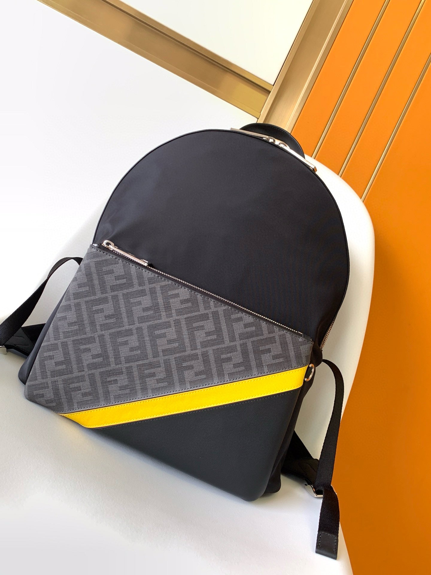 MOCHILA FENDI 33*39*16