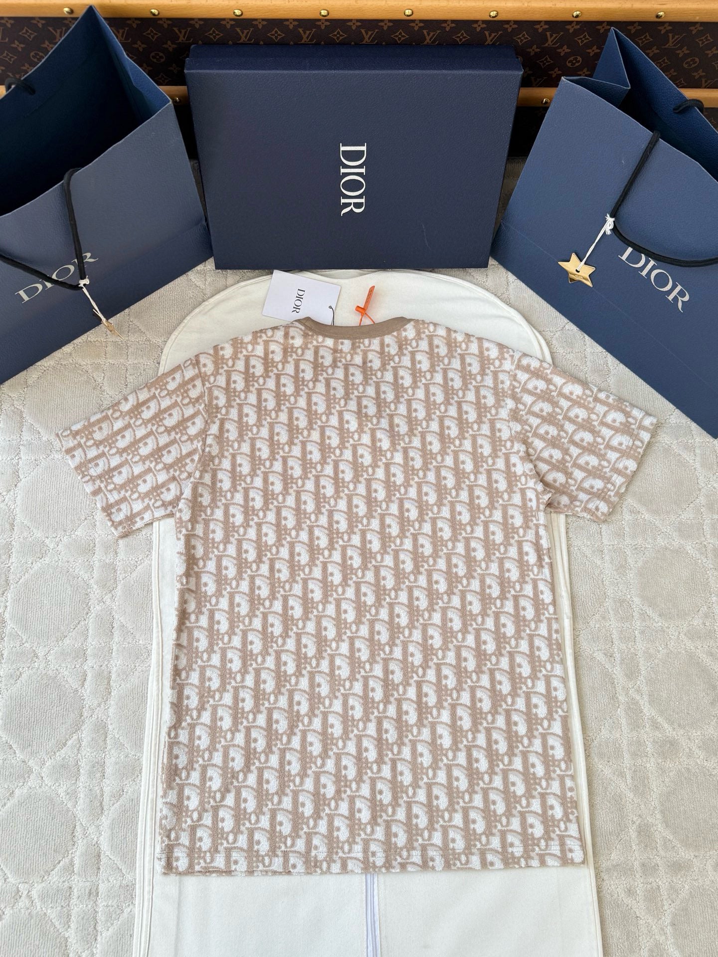 Dior T-Shirt