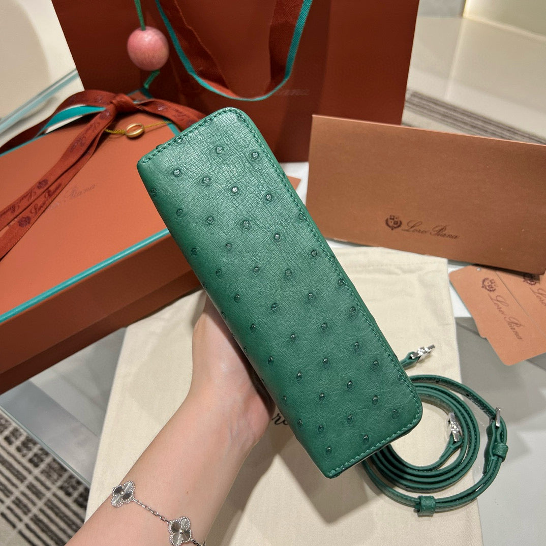 Loro Piana 19 Bag 19x7x12cm