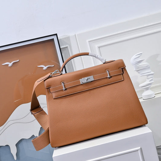 Hermes Kelly Bag