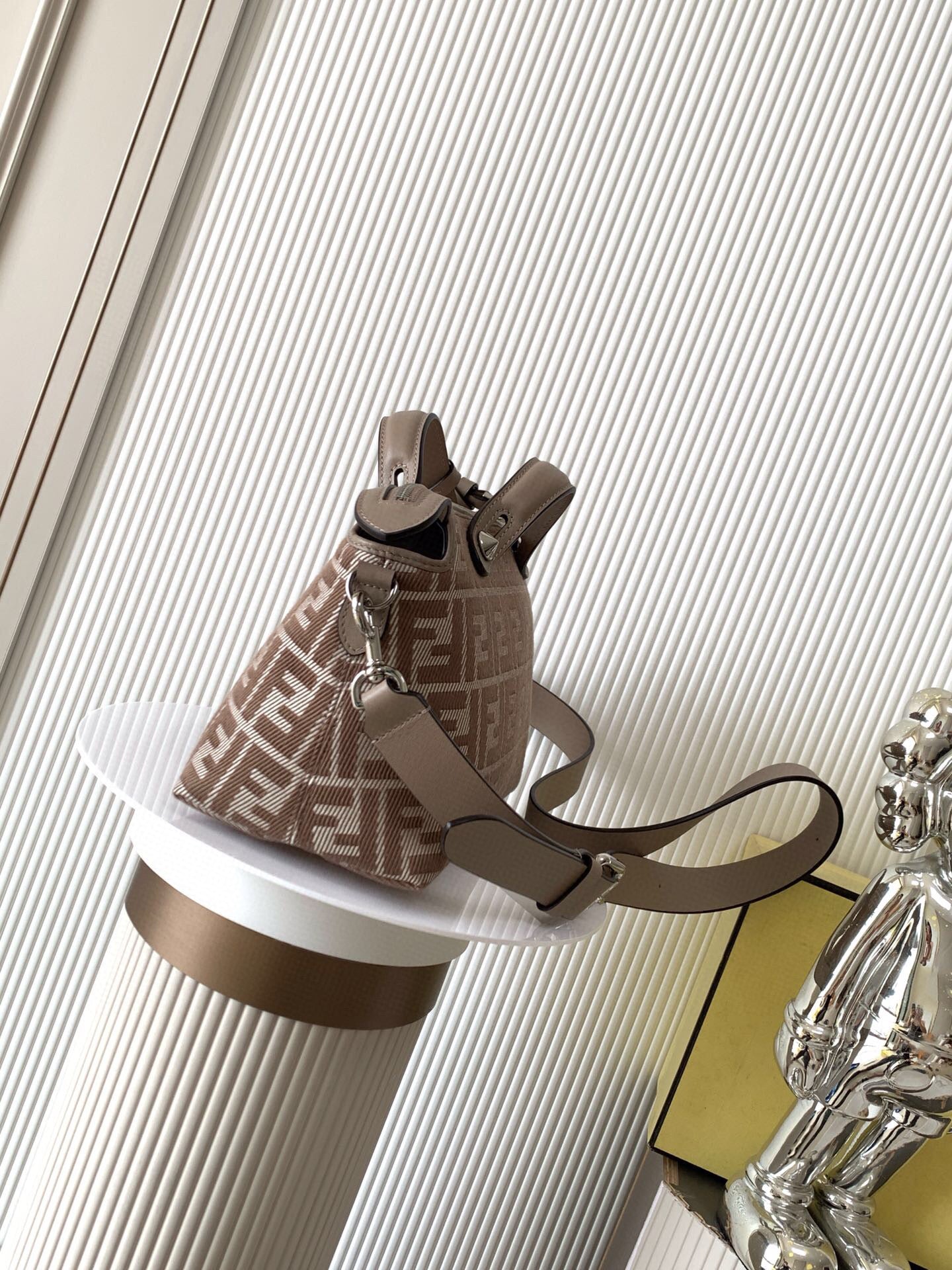 Fendi Sling bag (Medium)