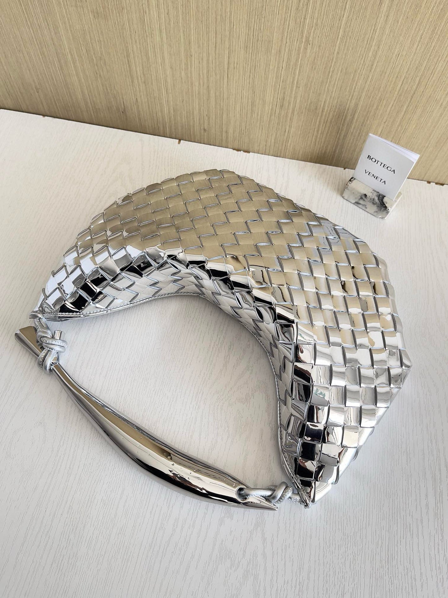 BV Baby Sardine Handbag 36x3x24cm
