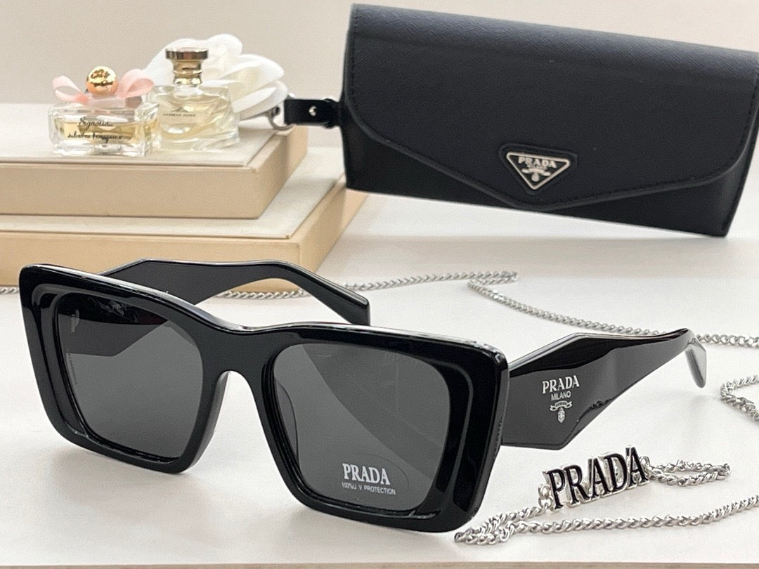 gafas de sol prada