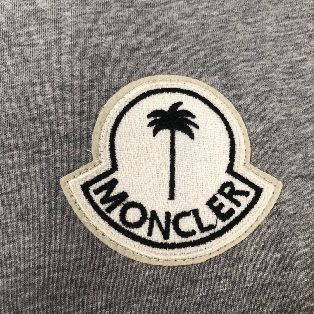 Moncler T-shirt