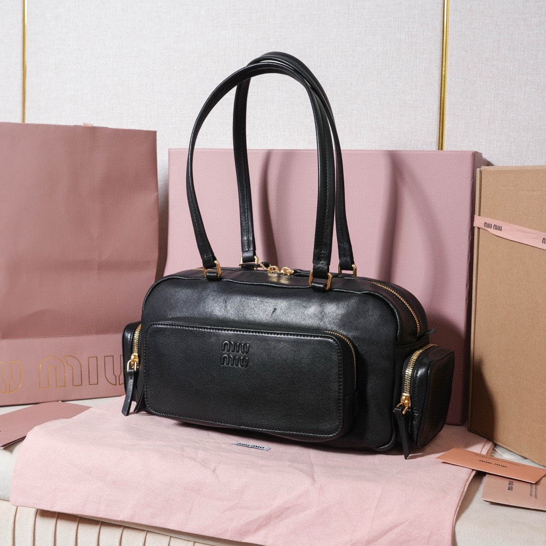 Miu Miu Handbag 32x15.5x11cm