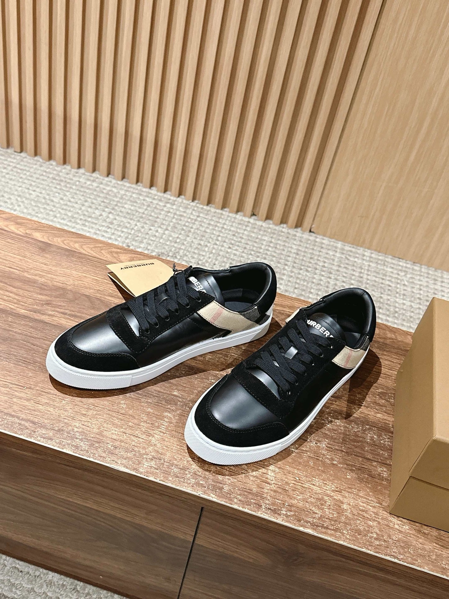 Burberry Sneakers