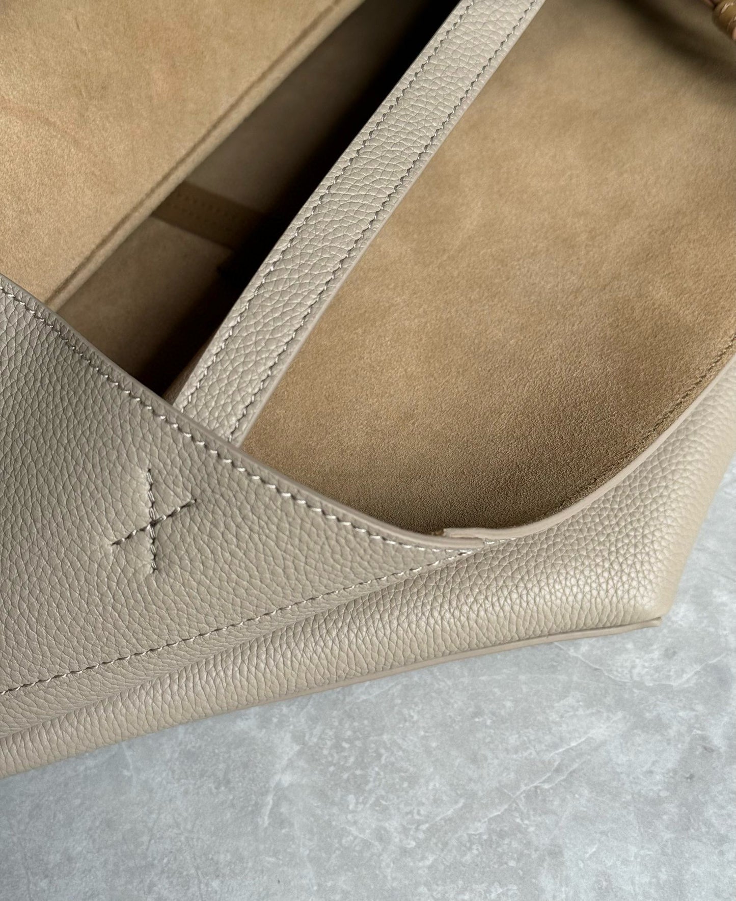 Loewe Puzzle Fold Tote Bag(31.5x12.5x29cm)