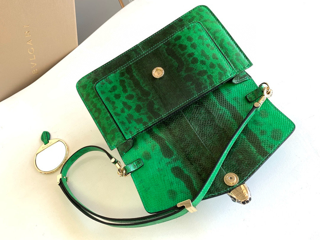 Bvlgari Serpenti Forever East-West Bag(22CM*15CM*4.5CM)