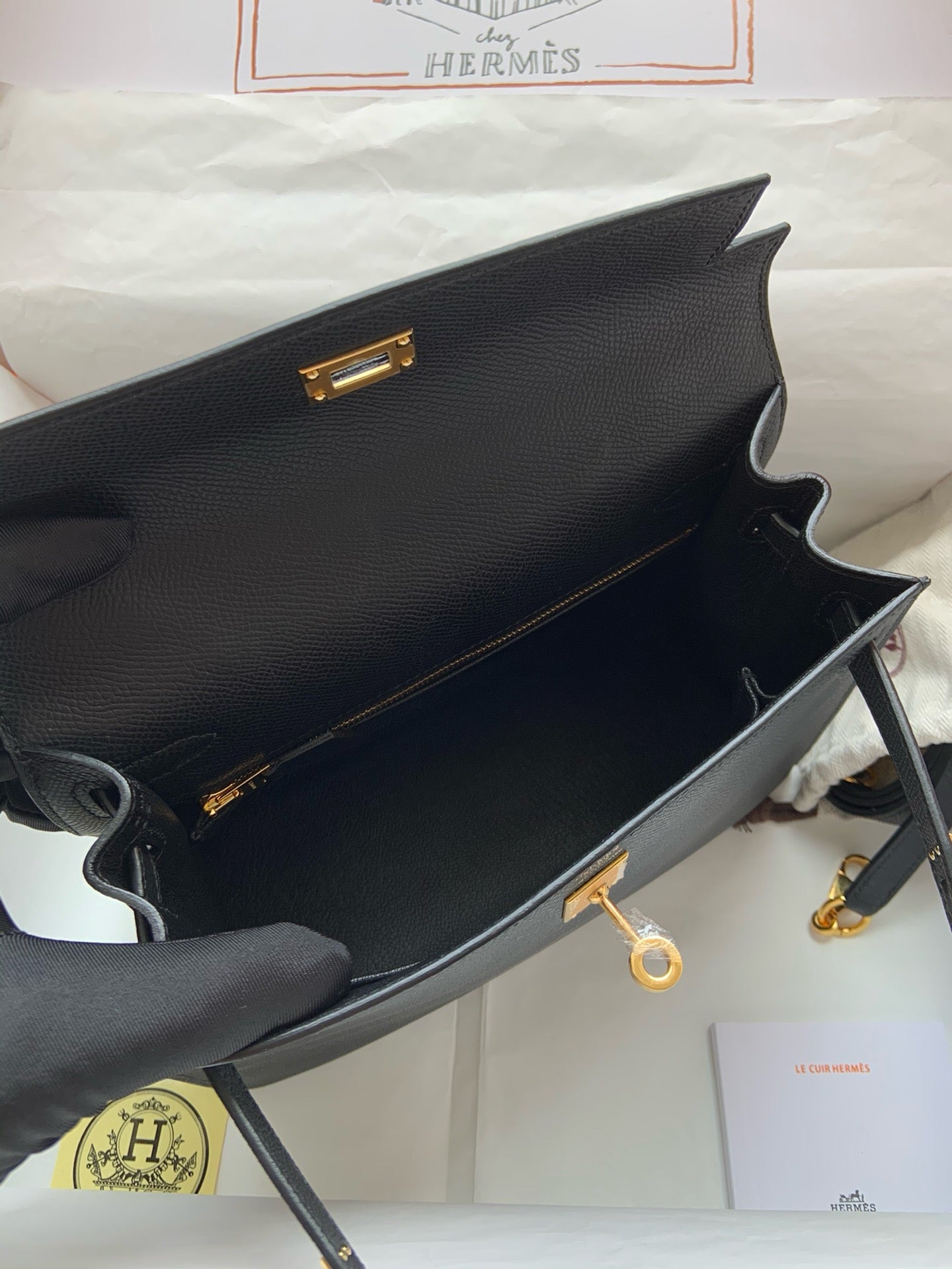 Hermes Kelly, 25 cm, Negro, Epsom