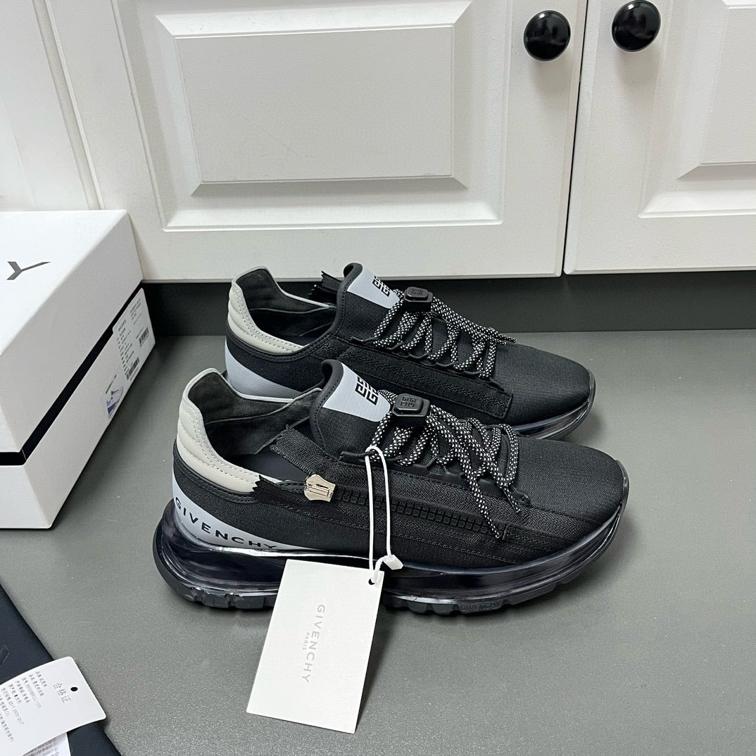 Givenchy Sneakers