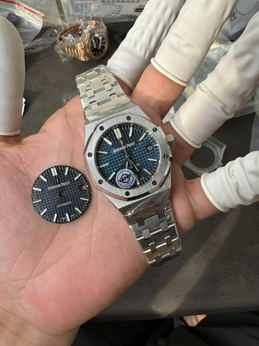 Audemars Piguet Royal Oak 15450ST 37mm