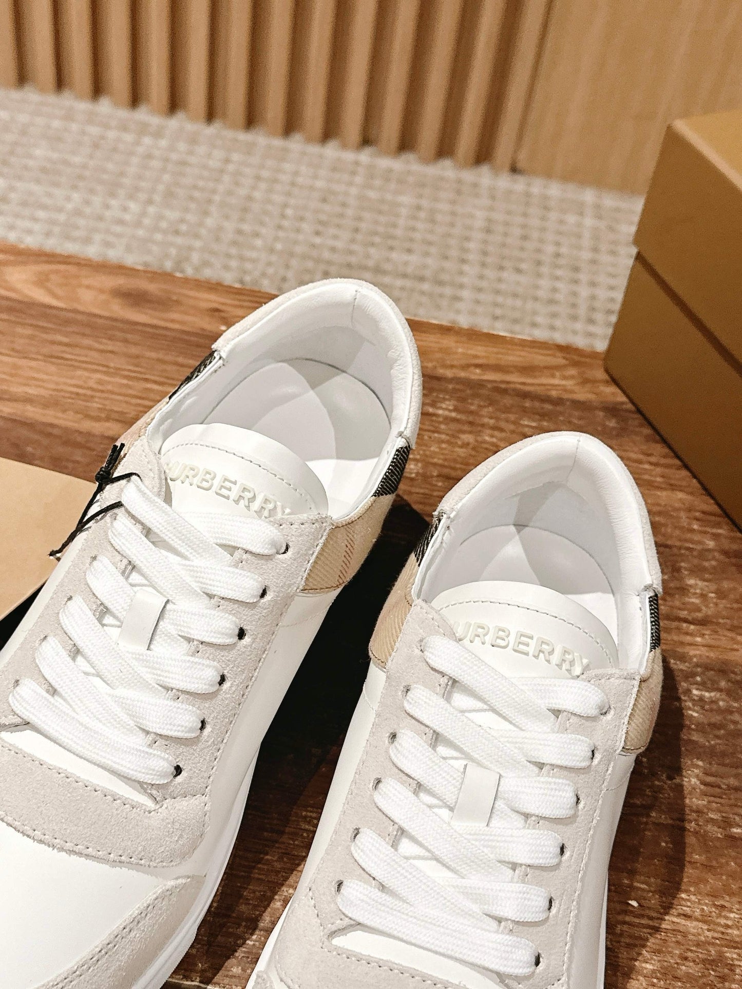 Burberry Sneakers