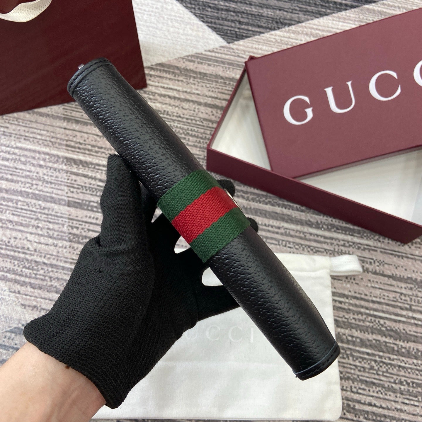Gucci Long Zipped Wallet