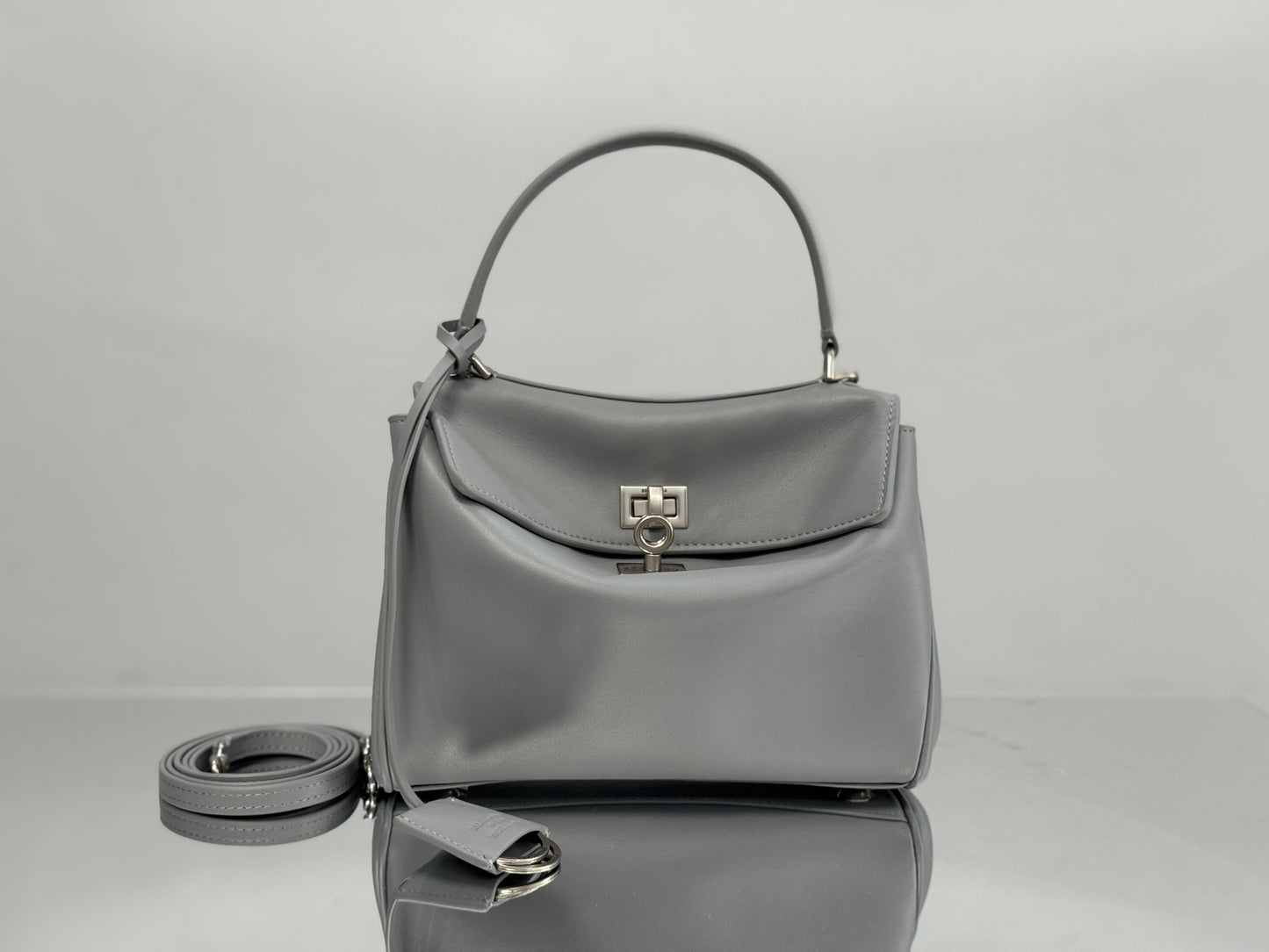 Balenciaga Rodeo Handbag 22x9.9x8.3cm