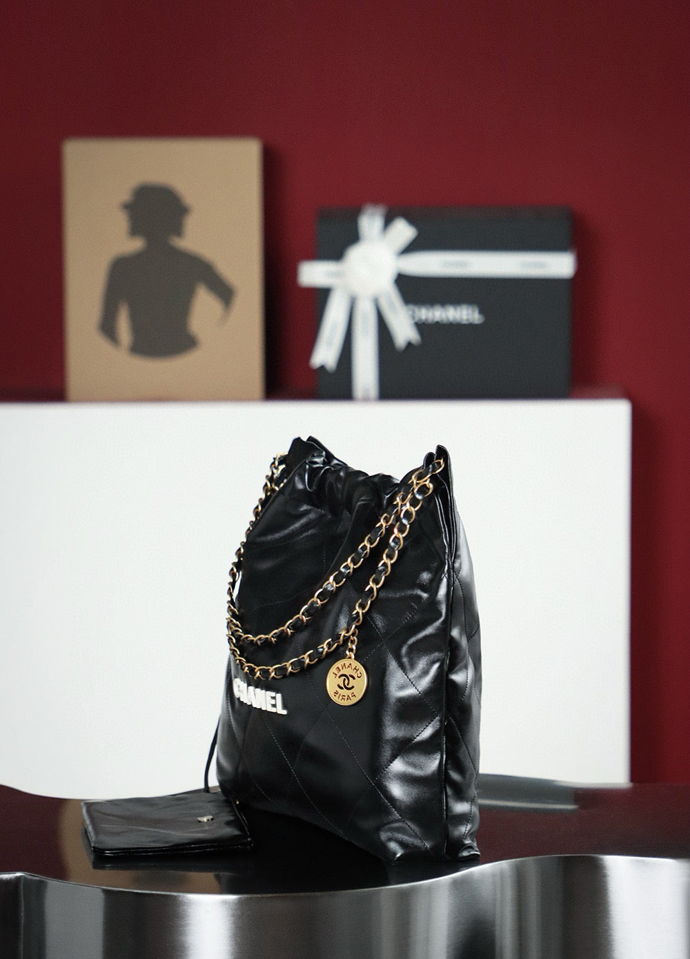 Chanel 22 Bag (38x42x8cm)
