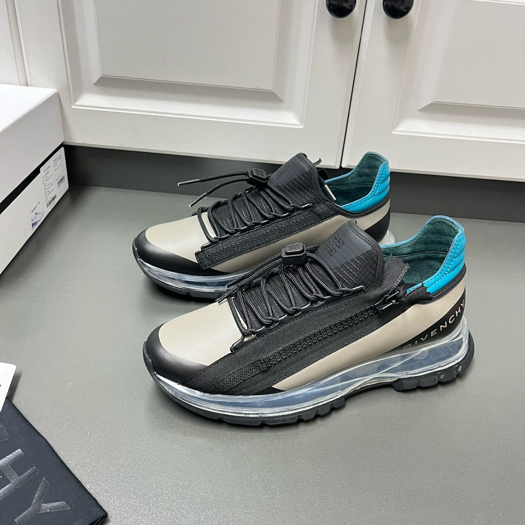 Givenchy Sneakers