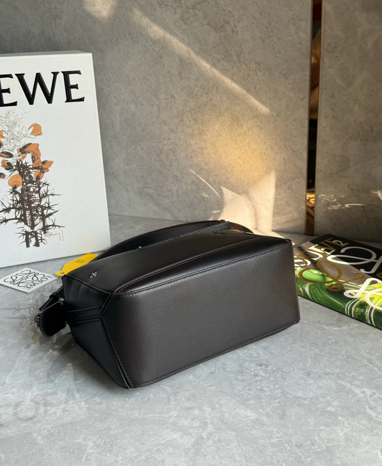 Loewe Puzzle Panta Shoulder Bag(24x10.5x16.5cm)