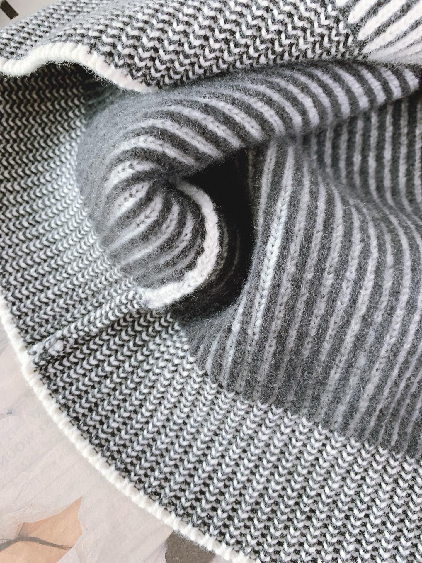 Brunello Cucinelli Zip Sweater