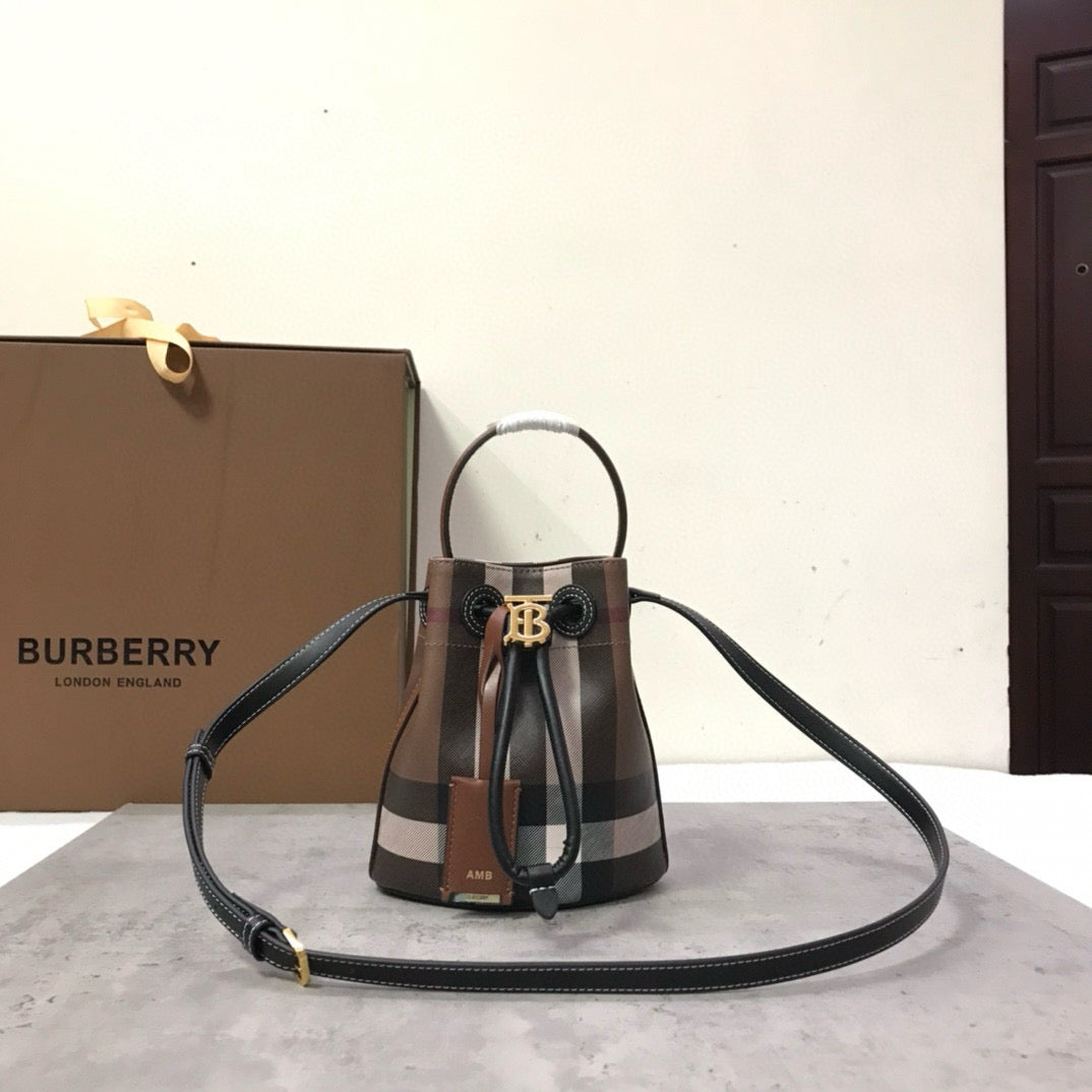 BBR Bucket Bag(16.5CM*11CM*18.5CM)