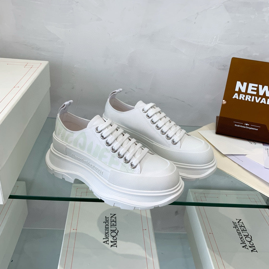 Alexander McQueen Sneakers