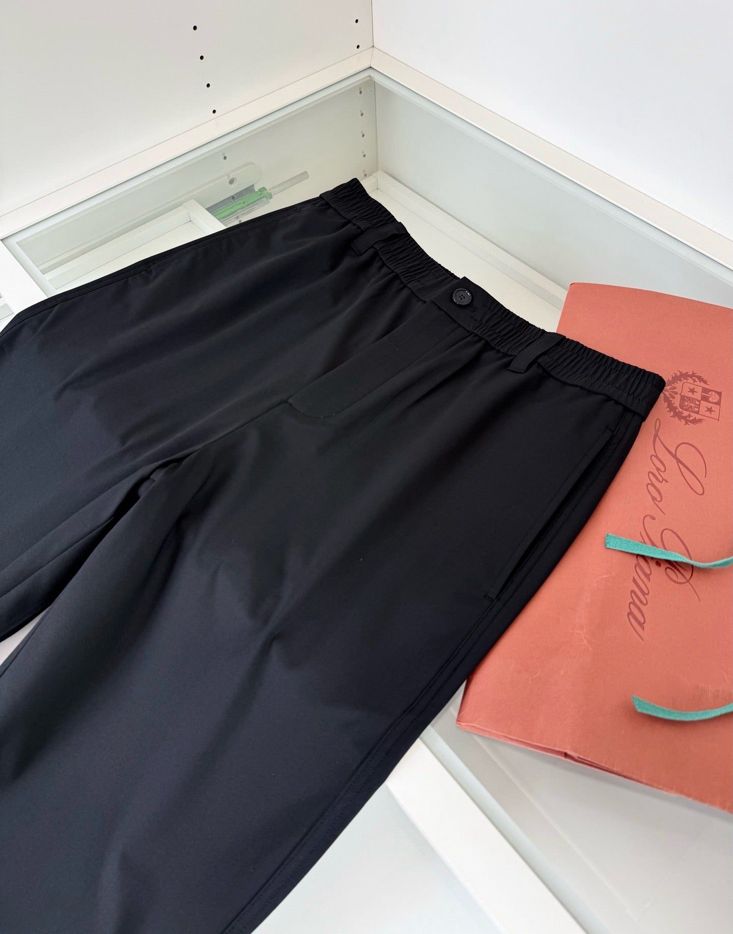 LP Long Pants