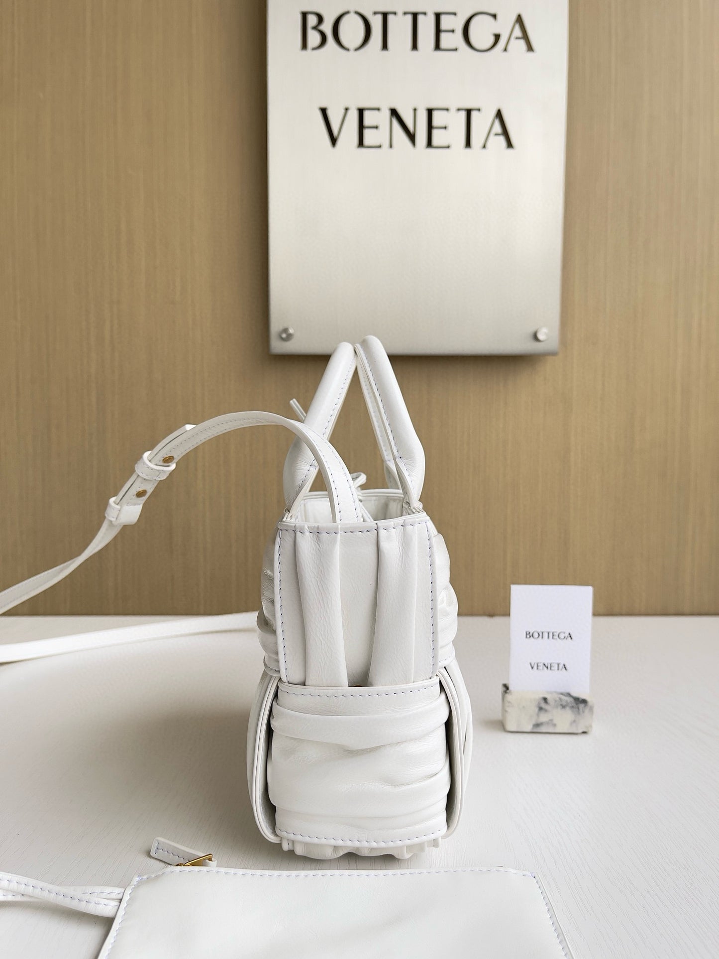 BV Tote Mini Bag 20x7x13cm