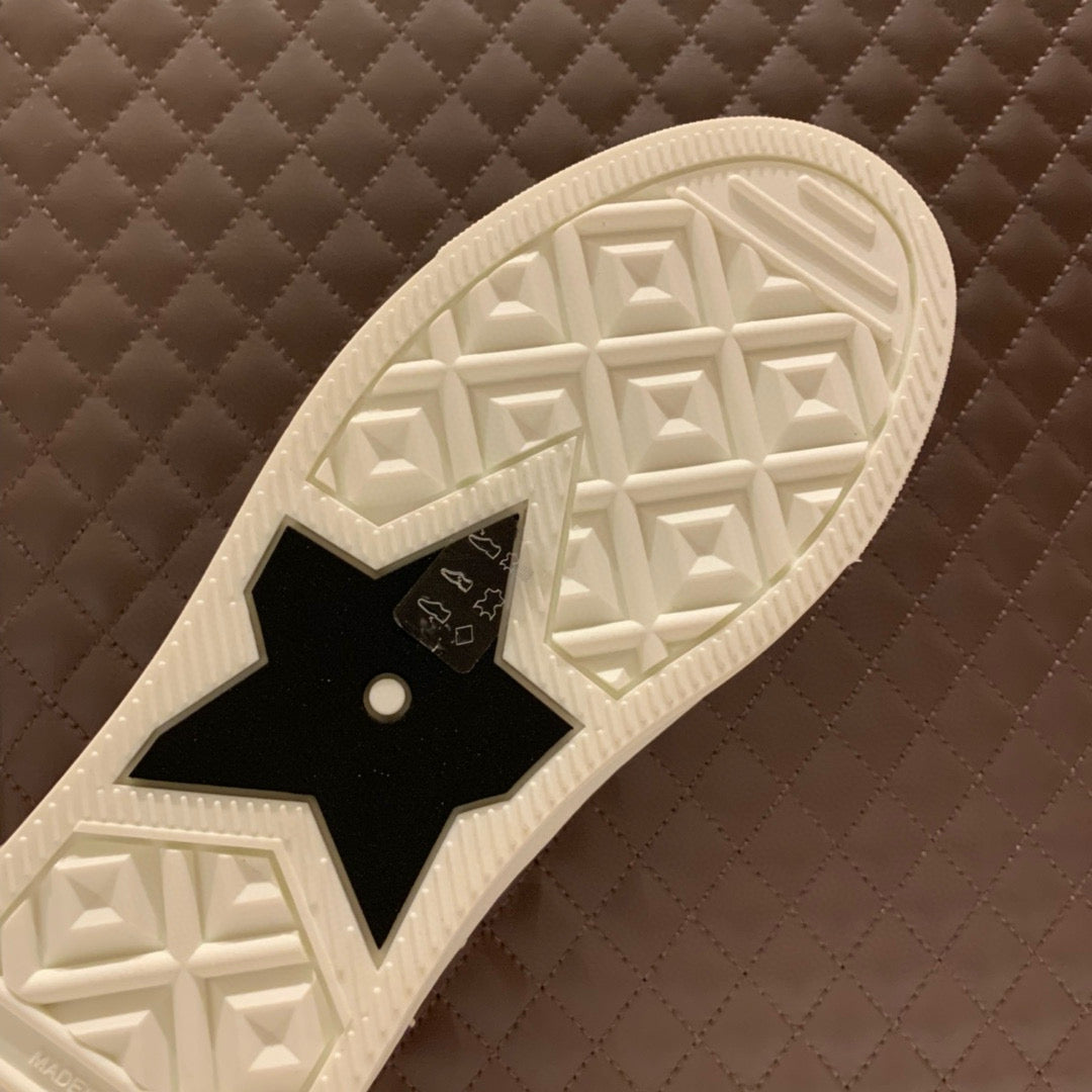 Dior Sneakers
