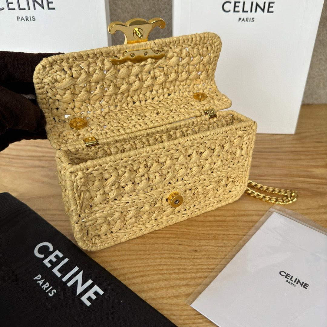 Celine Triomphe
