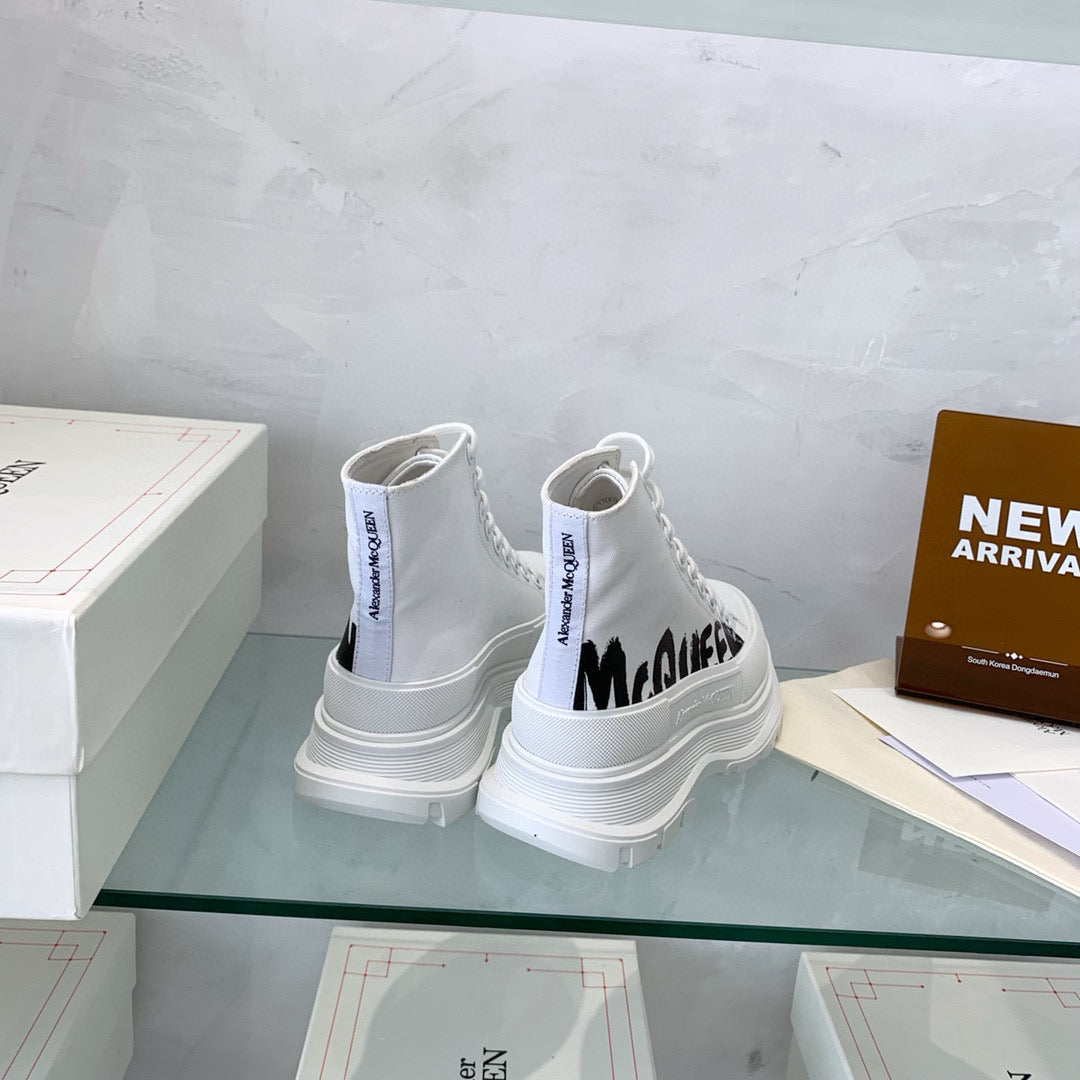 Alexander McQueen Sneakers