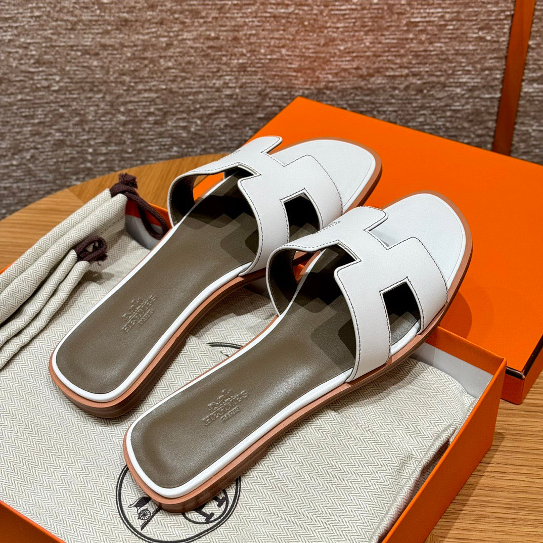 Hermes Sandals