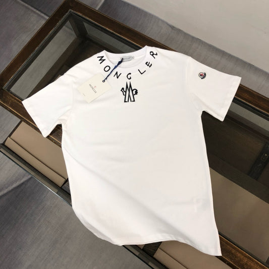 Moncler T-shirt