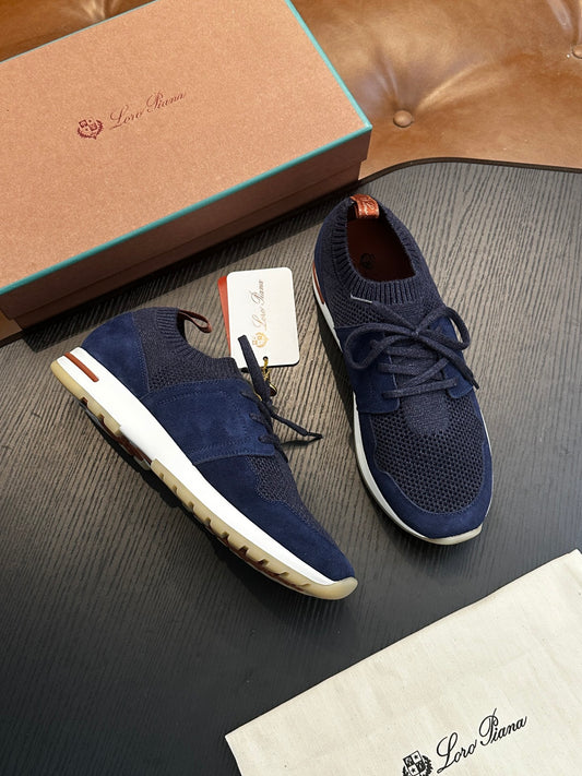 LP Sneakers