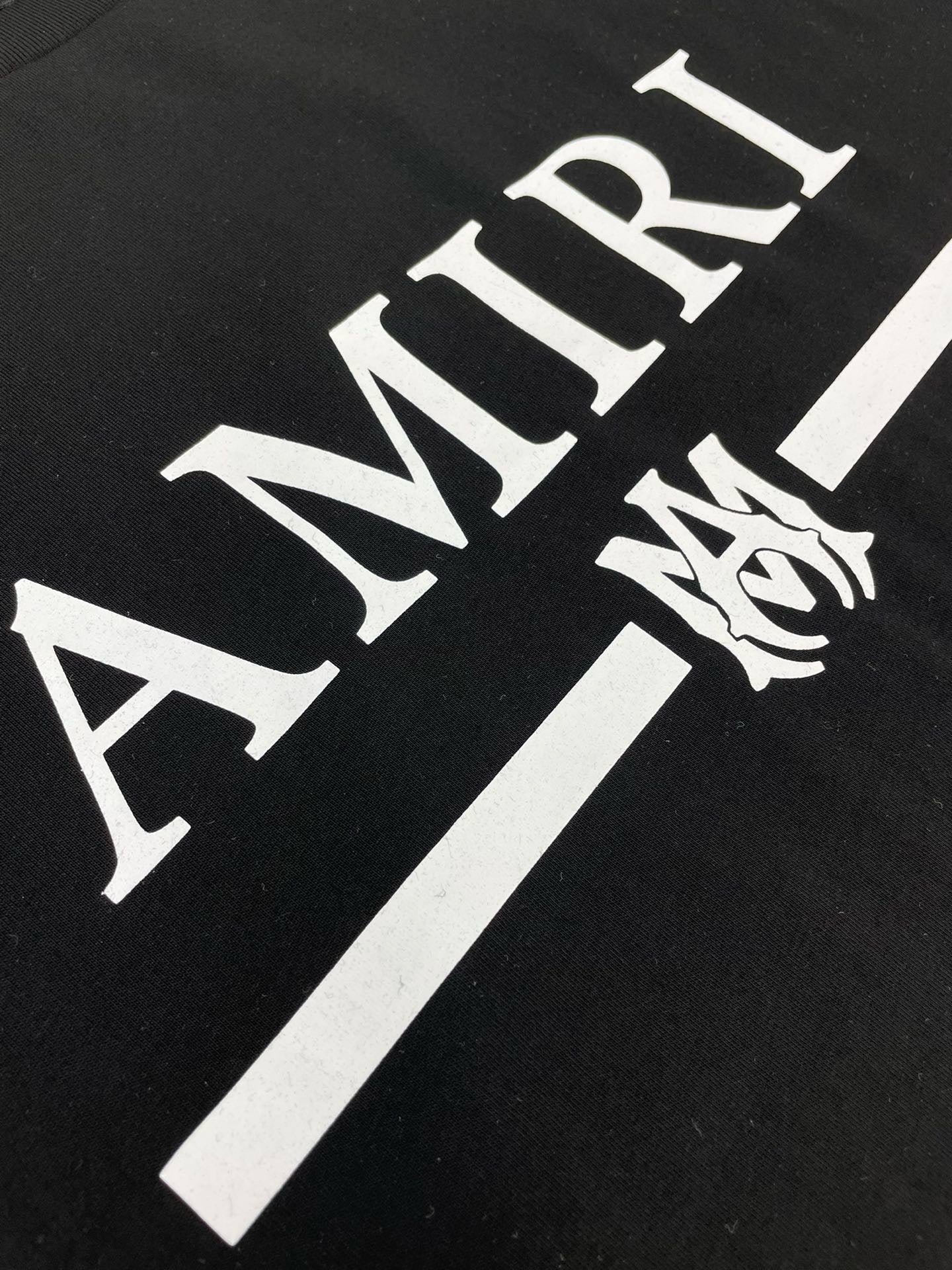 Camiseta Amiri